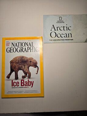 National Geographic May 2009 Ice Baby Frozen Mammoth Magazine w Arctic Ocean Map